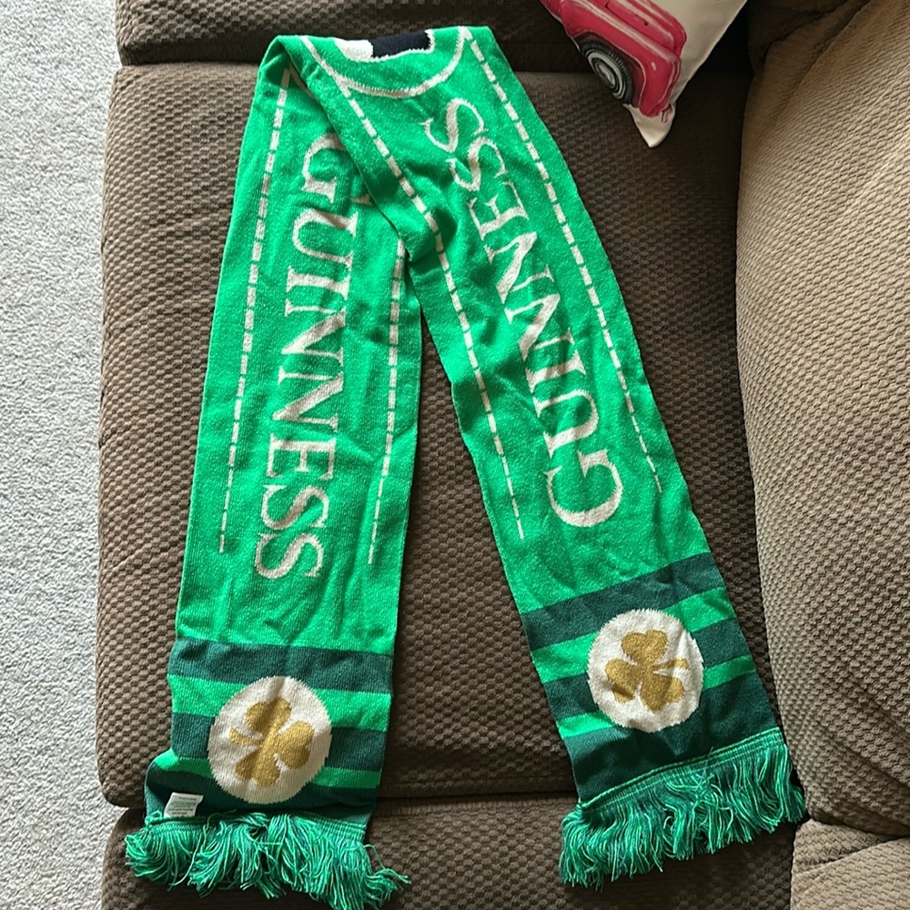 Guinness scarf NWOT